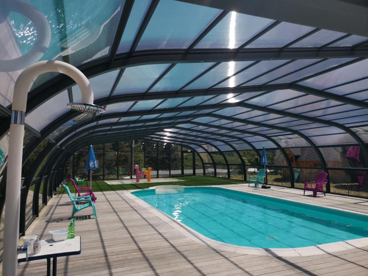 Camping " Le Grun De Chignore" Vollore-Ville Luaran gambar
