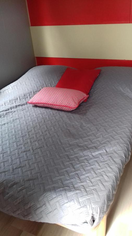Camping " Le Grun De Chignore" Vollore-Ville Luaran gambar